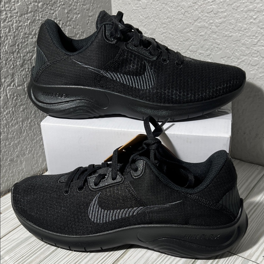 Nike Flex Experience Run 11 Next Nature men's running shoe low‎ top black size 7